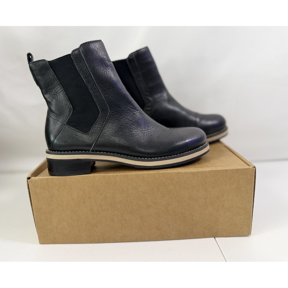 Walking Cradles Womens 5.5 M Black Rustic Leather Ankle Bootie W-167001